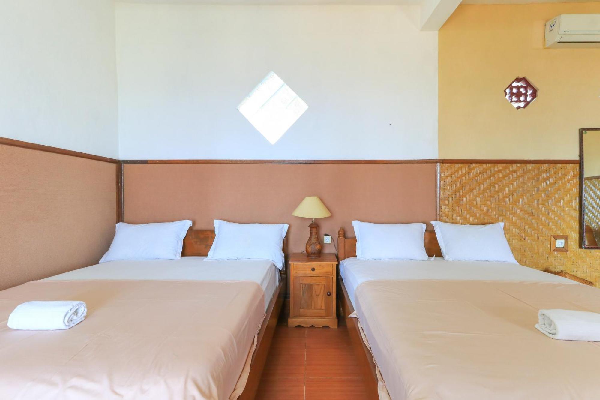 Hotel Tara Bar & Resto Air Sanih Kubutambahan  Camera foto