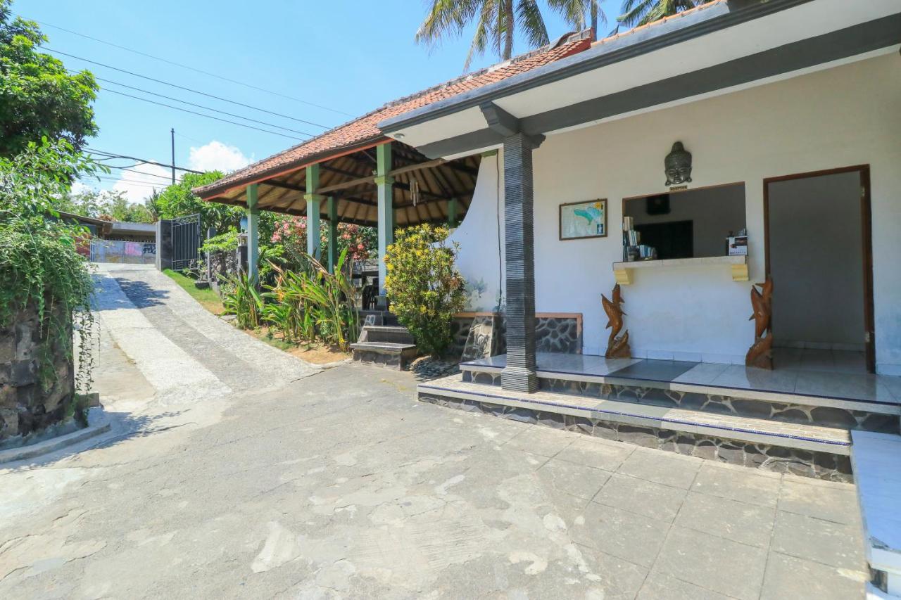 Hotel Tara Bar & Resto Air Sanih Kubutambahan  Esterno foto